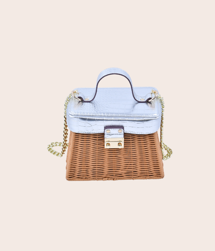 The Cute Carrier
