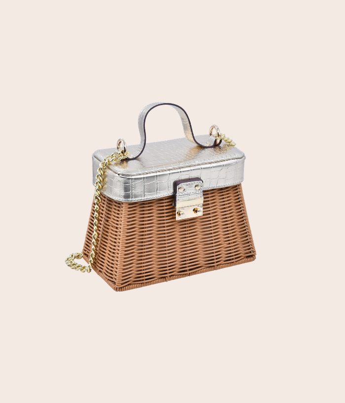 The Cute Carrier