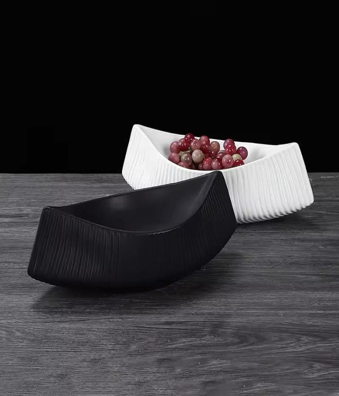 Vivid Vessels (Set of 2 serving dishes)