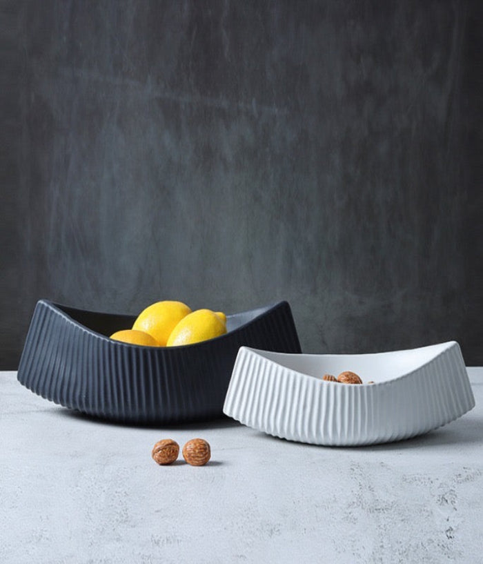 Vivid Vessels (Set of 2 serving dishes)