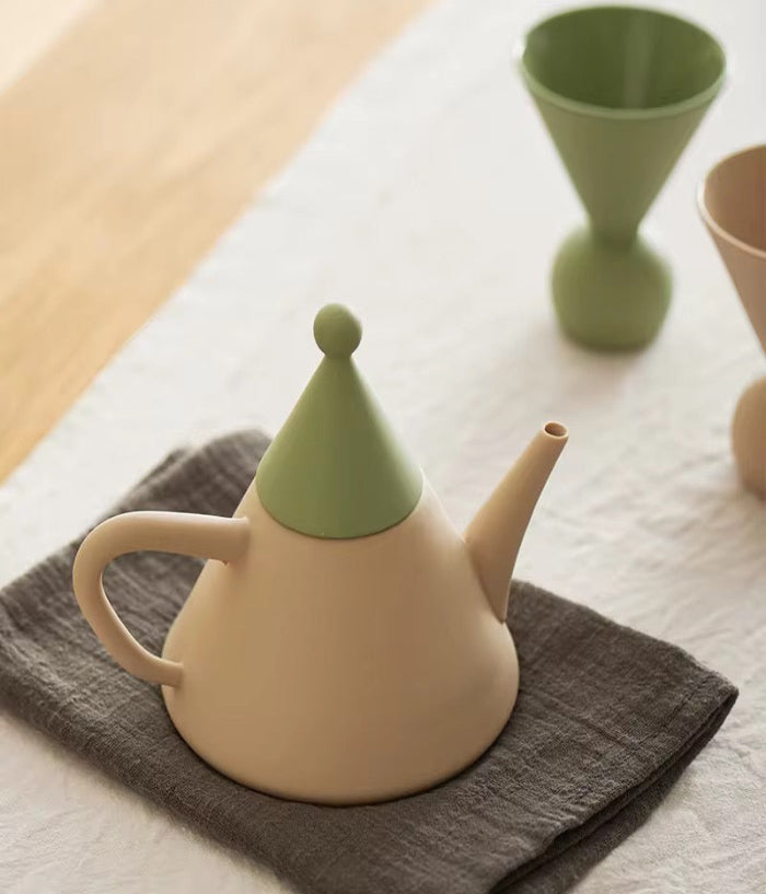 Jade Brews (Set of 2 cups & 1 Kettle)