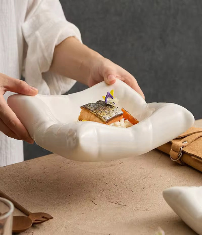 Modern Ceramic Square Plate – Pillow-Shaped Design for Desserts