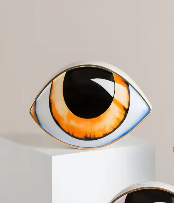 Mr. Blinky (Premium Decor)