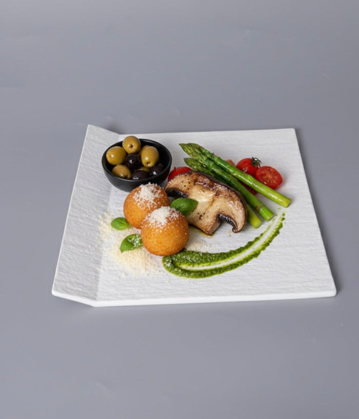 Flavour Fusion (Serving Plate)