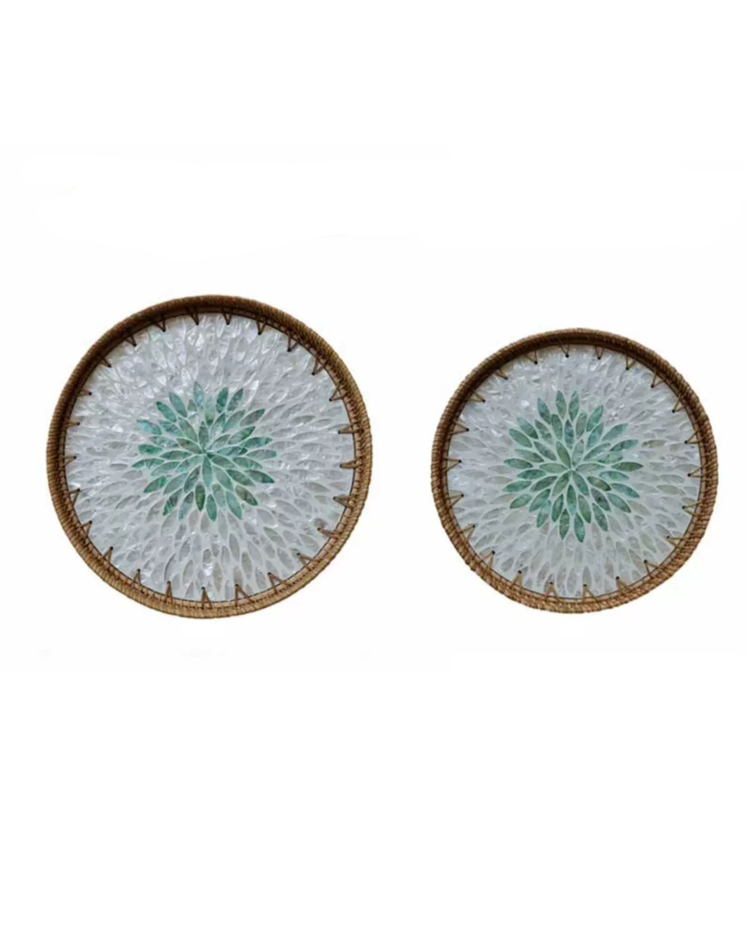 Natural Rattan (Set of 2 serving trays)