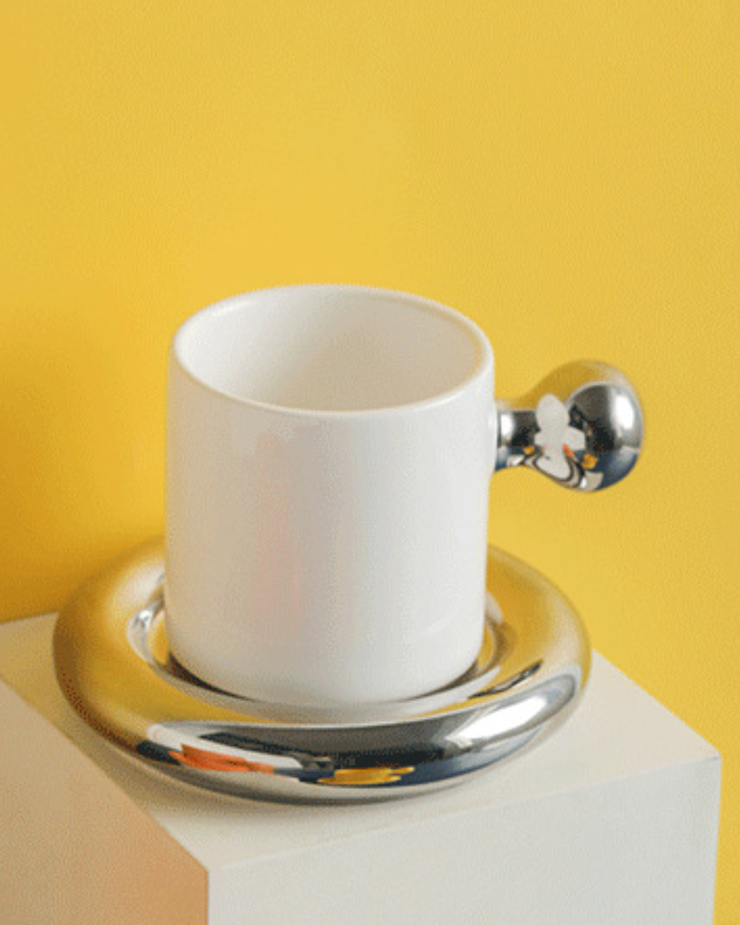 Sip Splash (Set of 2) Coffee mugs with plate
