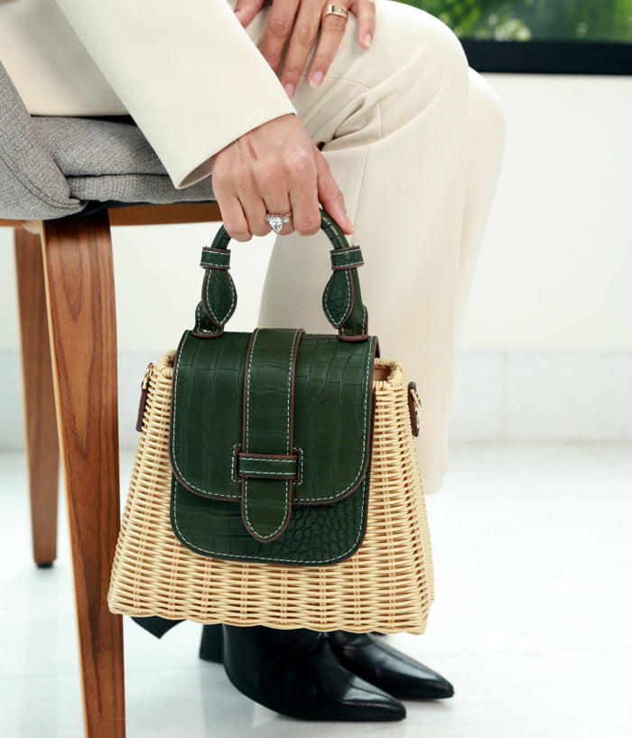 sagegasage★韓国★人気★Origin Tote Bag Leather Black バッグ Leather Hand Bag - Green - Bags - & Other Stories BE