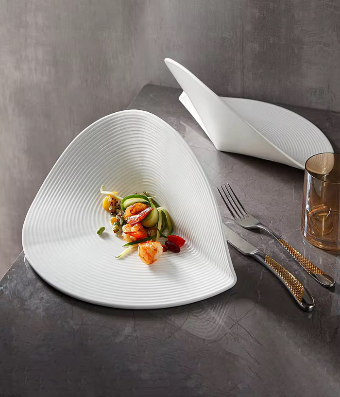 Handcrafted Ceramic Dinner Set Available Online