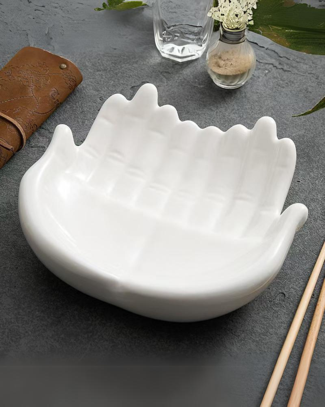 The Hand Mould